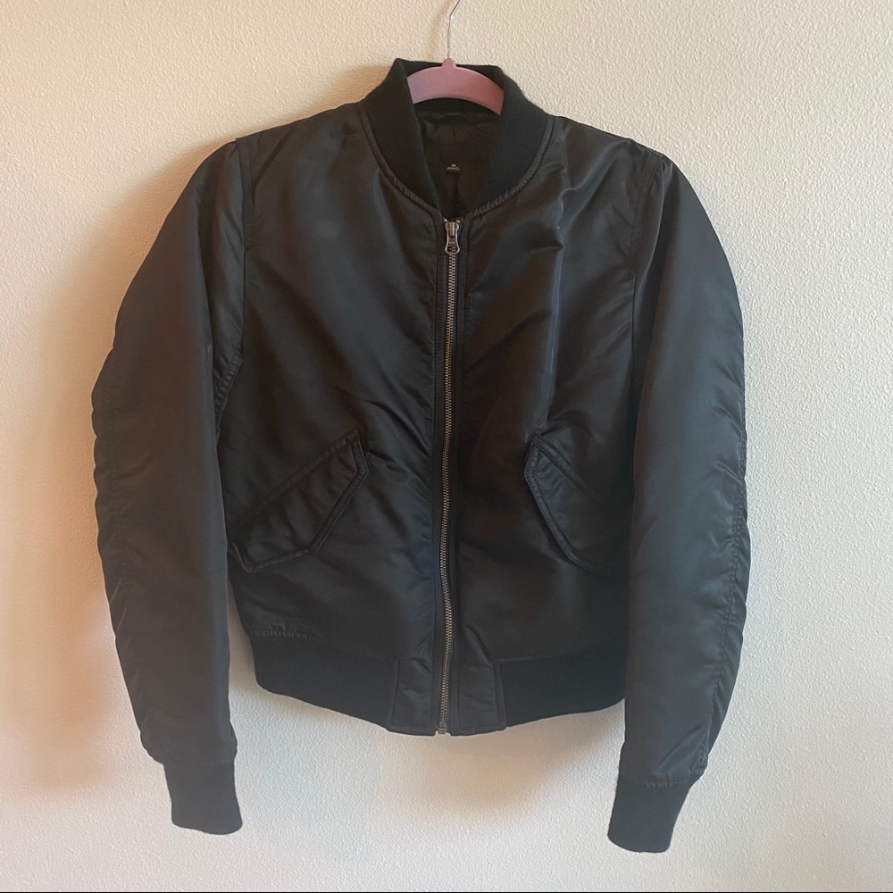 Uniqlo Women’s Black Bomber Jacket